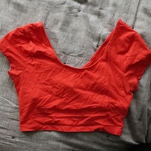 Crop top